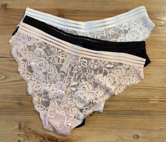3-Pack Felina Vintage/sample Venus Lace Pantie, New in Bag - Image 1 of 1