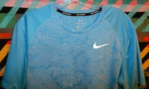 Vintage NIKE Running Dri Fit Shirt Snakeskin Python Pattern Sky Blue M 40" Chest - Picture 1 of 3