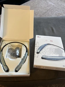 LG HBS-770 Tone Pro Wireless Headphones Bluetooth light blue NEW NOT SEALED - Picture 1 of 4