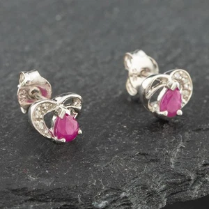 Second Hand White Gold 0.38ct Pear Cut Ruby & Diamond Heart Stud Earrings 431... - Picture 1 of 2