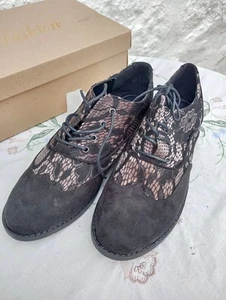 Size 41 (7.5) J. FASHION Black Pink Lace Effect Laced Shoes Almost No Heel - Picture 1 of 9