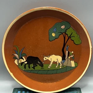 VINTAGE  MEXICO TLAQUEPAQUE HAND PAINTED FOLK ART POTTERY PLATE Cows Bulls 10" - Picture 1 of 20