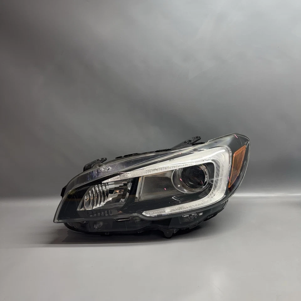 SUBARU WRX STI HEADLIGHT LEFT DRIVER 2015 2016 2017 OEM 84002-VA051 Foto 1 de 4
