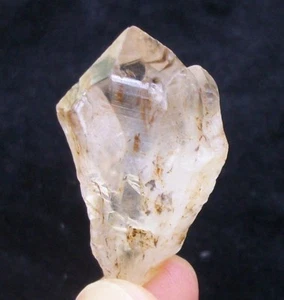 35mm Transparent Quartz with Rutile inclusion crystal Brazil 2594 - Imagen 1 de 3