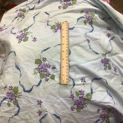 Daisy Kingdom COUNTRY GARDEN BOUQUET Flowers Cotton Fabric - Remnant - Image 1 of 2