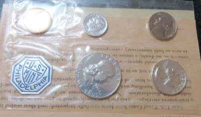 1963 US Mint Set Uncirculated 5 Coins P 90% Silver in Cello OGP - Image 1 of 2