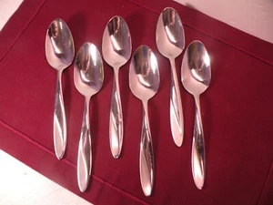 Set of 6 Oneida Simmer Stainless Place Oval Soup Spoons 7 1/8" - Picture 1 of 7