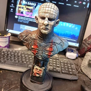 HELLRAISER PINHEAD STATUE CUSTOM - Bild 1 von 4