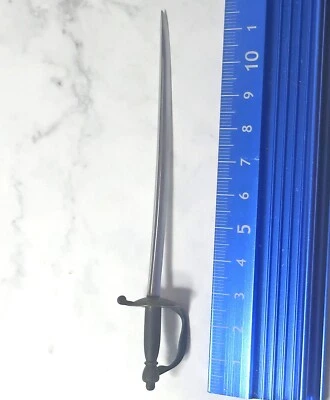 Figura espada 1/6 Medicom Enterbay Piratas del Caribe UU Jack Sparrow Foto 1 de 2