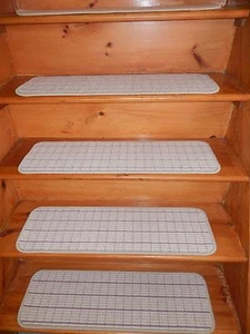 13 STEP 9" X 30" + Landing 29'' x 30'' Woven Tufted Wool Carpet Stair Treads. - Picture 1 of 5