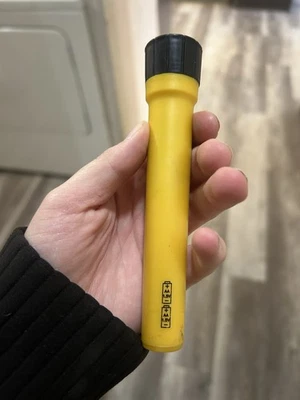 Linterna LED Energizer Industrial 2D Foto 1 de 4