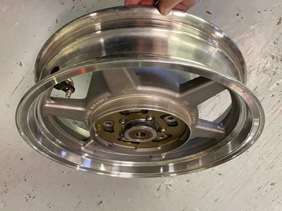 Rueda trasera GL1500 GOLDWING 1991-2000 42650-MW5-305 TRICICLO CONVERSIÓN DESPEGUE Foto 1 de 4