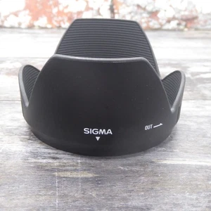 Sigma Lens Hood 780-01 for 28-200mm f/3.5-5.6 & 28-300mm f/3.5-6.3 - Picture 1 of 3