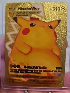 Pikachu VMax Gold Foil Premium Fan Art Vinile Pokemon Carta da Collezione 044/185  - Foto 1 di 4