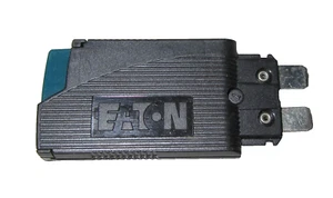 EATON 4A Circuit Breaker XBATCP4 IEC-XB terminal block Miniature 250VAC/72VDC, - Picture 1 of 10