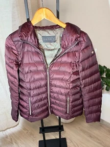 Esprit - leichte Daunenjacke Steppjacke Jacke - Frühling - weinrot - Gr. S 36 - Bild 1 von 5