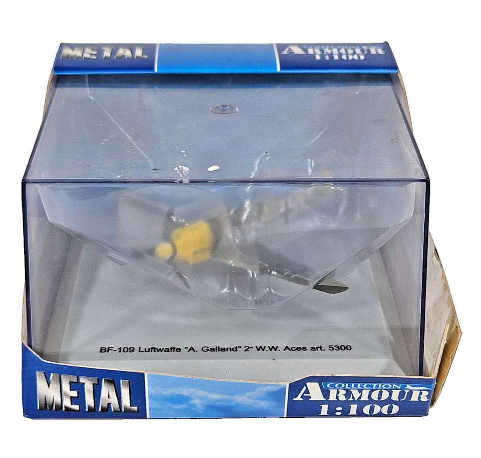 Коллекция металлических доспехов 1:100 Art.530 BF-109 Люфтваффе A Galland 2 WW тузы в коробке - Изображение 1 из 4
