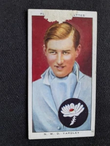 1938 Player Cricketers Card # 34 Norman Yardley - Yorkshire (P) - Picture 1 of 3