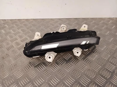 Luz diurna LED delantera derecha conductor peugeot 2008 mk2 19-24 O/S 479444 Foto 1 de 4