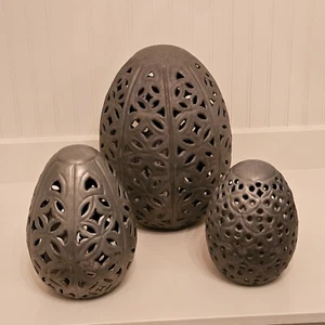 Pottery Barn Zink Metall gestanzte Eier - 3er Set - klein - mittel - groß - Bild 1 von 4