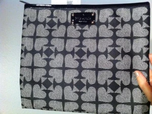 Nuevo estuche para tableta Kate Spade Ace of Spades rojo o negro guijarros Adrianne - Imagen 1 de 8