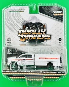 Camión de servicio Greenlight doble conductor Green Machine Chase - Dodge Ram 3500 - Imagen 1 de 9