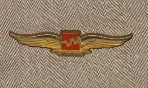 Vintage WESTERN AIRLINES Kids Junior Children’s PILOT WINGS PINBACK EUC - Picture 1 of 2