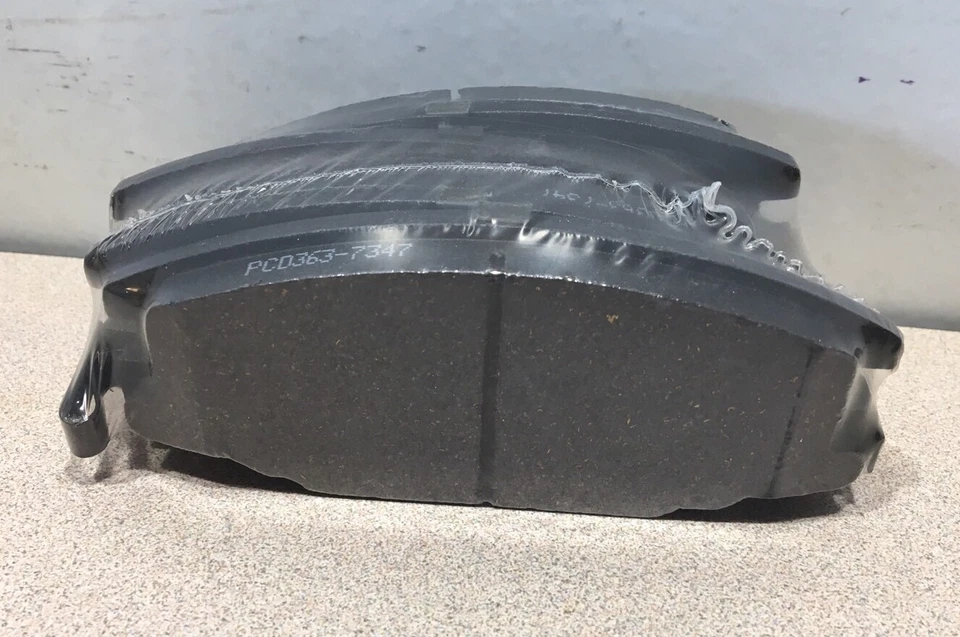 Pastilla de freno de disco delantera, trasera Pronto PCD363 se adapta a Chevrolet LUV otros vehículos enumerados Foto 1 de 4