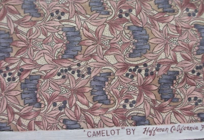 OOP Hoffman Cotton Camelot Collection Fabric Hanging Flowers Remnant 27" by 44" - Image 1 of 4
