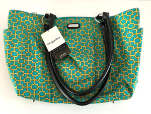 NWT Baggallini Travel Tote In Lively Print~~A La Carte Classic Collection