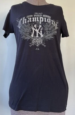 Camiseta gráfica New York Yankees Champions 2009 para mujer talla grande Foto 1 de 4