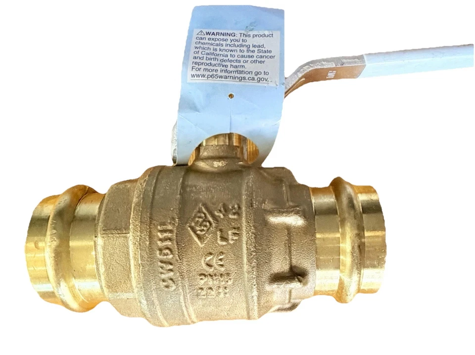 Válvula de bola de latón PurePro de 1 1/2 pulgadas Pro Press Foto 1 de 4