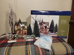 Dept 56 1 Royal Tree Court Gift Set #58506 in Original Box *Read Description  - Picture 1 of 16