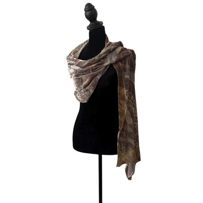 女士豪华天鹅绒倦怠动物印花围巾披肩裹丝绸混纺透明 — 第 1/4 张图片