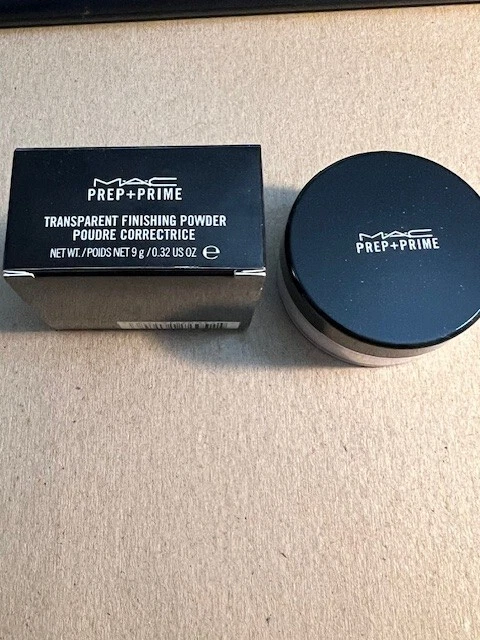 MAC Prep + Prime Transparent Finishing Powder