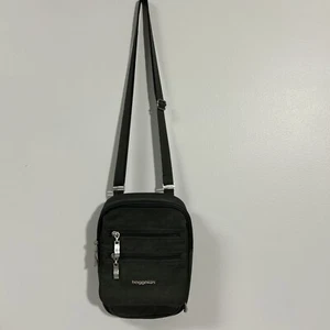 Borsa a tracolla Baggallini RFID Journey nera sabbia piccola grigia borsa argento viaggio - Foto 1 di 17