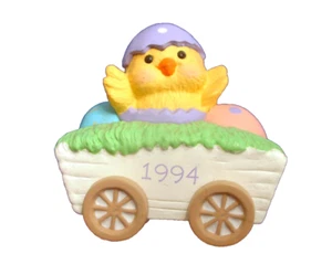 Hallmark MERRY MINIATURES Easter Vintage DUCK CHICK IN WAGON 1994 Figurine NEW - Picture 1 of 4