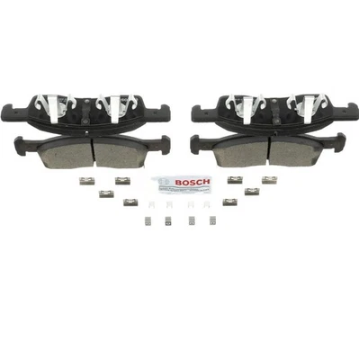 Juego de pastillas de freno de disco delanteras Bosch BC934 para 03-06 Ford Expedition Lincoln Navigator Foto 1 de 4