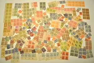 Impero tedesco raccolta buste Infla con fogli e blocchi di 4 1920 - 1923 - Foto 1 di 5
