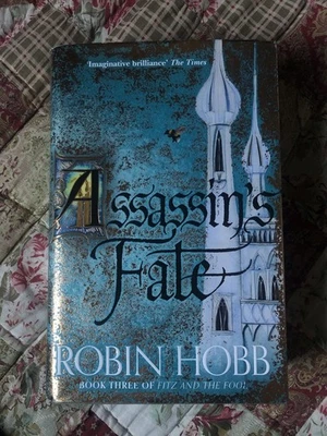 ✨SIGNED ✨ First Ed - Assassin’s Fate Hardback - Robin Hobb ✨ - Image 1 of 4