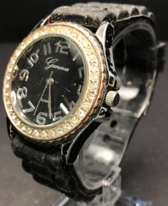Vintage Women's Geneva Diamond Bezel Watch - Untested May Need Battery/Repair