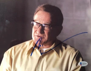 Robin Williams signed autographed 8x10 photo In person proof BECKETT AUTHENTIC - Picture 1 of 2