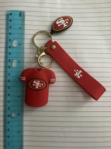 San Francisco 49ers #10 Rubber And Metal Keychain New! - Picture 1 of 2