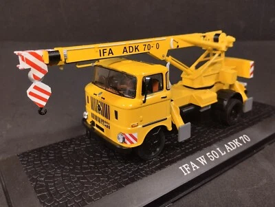 IFA - W50L ADK 70 TRUCK 1965 - AUTOGRU - CRANE GRUE edicola  scale1/43 Die Cast  - Immagine 1 di 4