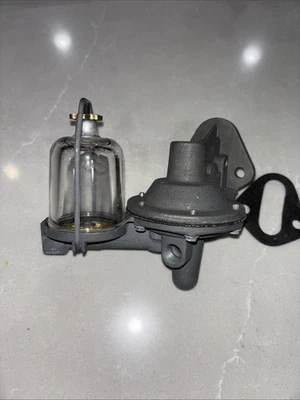 Sistema mecánico de bomba de combustible automotriz #M826 para modelos Ford Mercury 1948-54 Foto 1 de 4