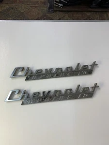 Set of 2 1960 Chevrolet Apache 10 Front Fender Emblem, Original - Picture 1 of 24