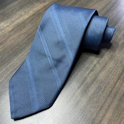 Corbata a Rayas Azul Ketch Negocios Informal Profesional Ropa Profesional Foto 1 de 2