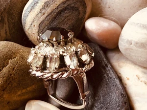 ANILLO VENDOMO De Colección Cristales Ónix Firmado Ajustable CÓCTEL Tamaño De 2.5 a 5.75 - Imagen 1 de 5