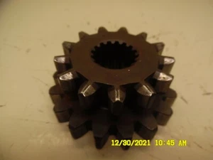 KUBOTA B1400 TRANSMISSION 4th SHAFT GEAR 13-17T 67211-14440 - Picture 1 of 4