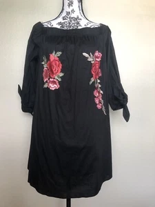 women Dress Large Jr Black Moa Moa And Floral Appliqué Front Side 3/4 Tie Sleeve - Picture 1 of 12